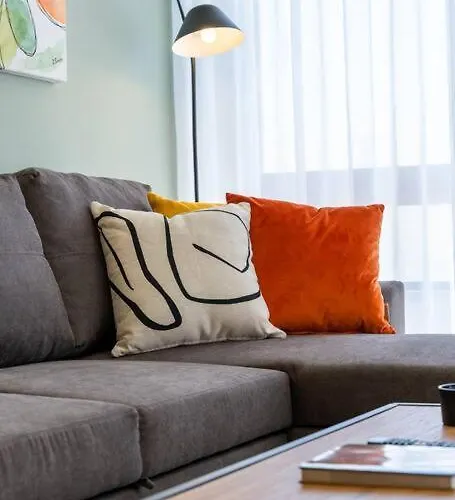 Apartment 1 Bedroom Flat Completely Renovated. Armacao de Pera