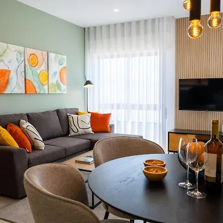 1 Bedroom Flat Completely Renovated. Apartamento