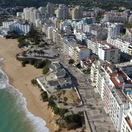 1 Bedroom Flat Completely Renovated. * Armacao de Pera